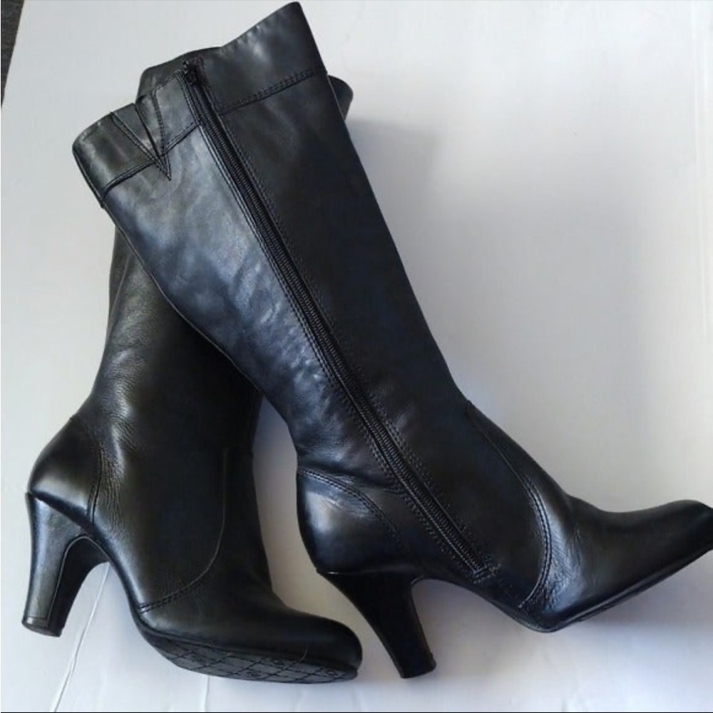 Gianni Bini Heel Boots